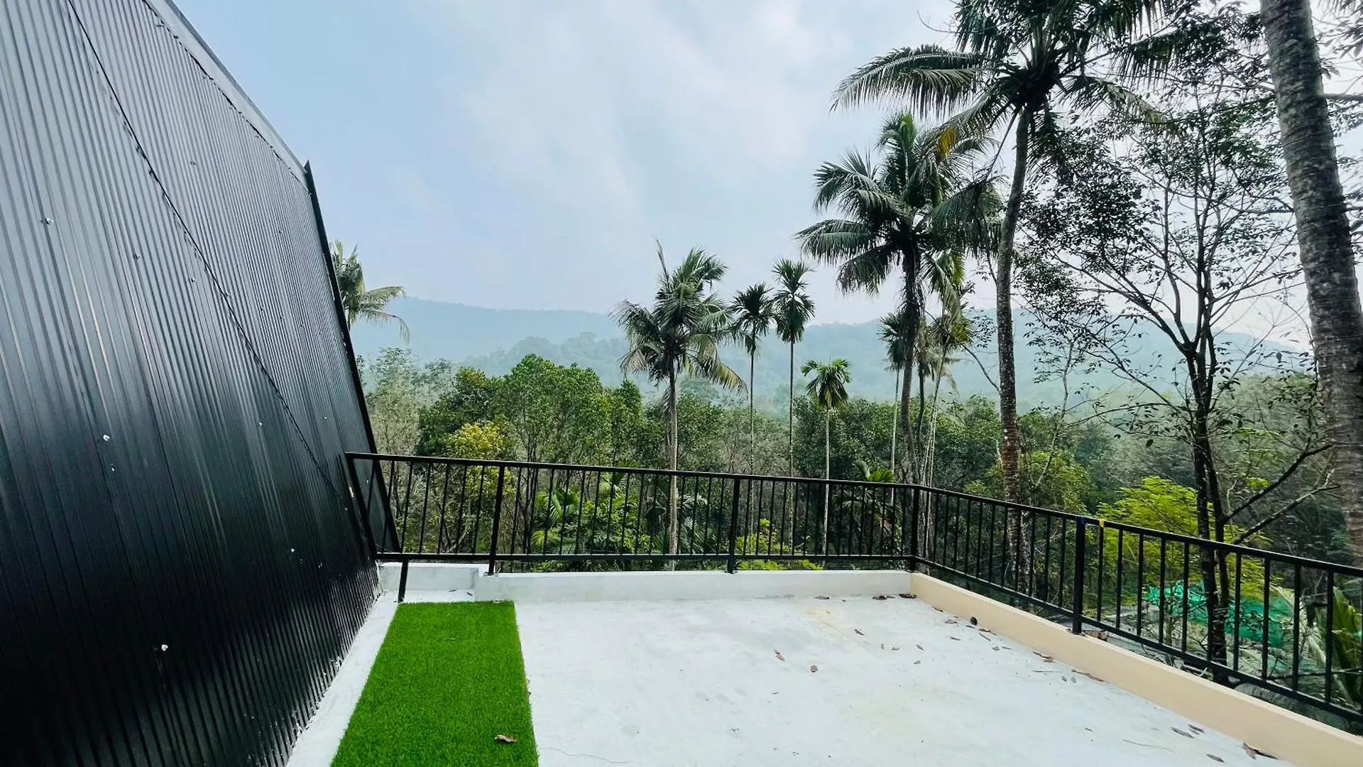 Zerahs Homestay - Independent Villa, Athirappilly